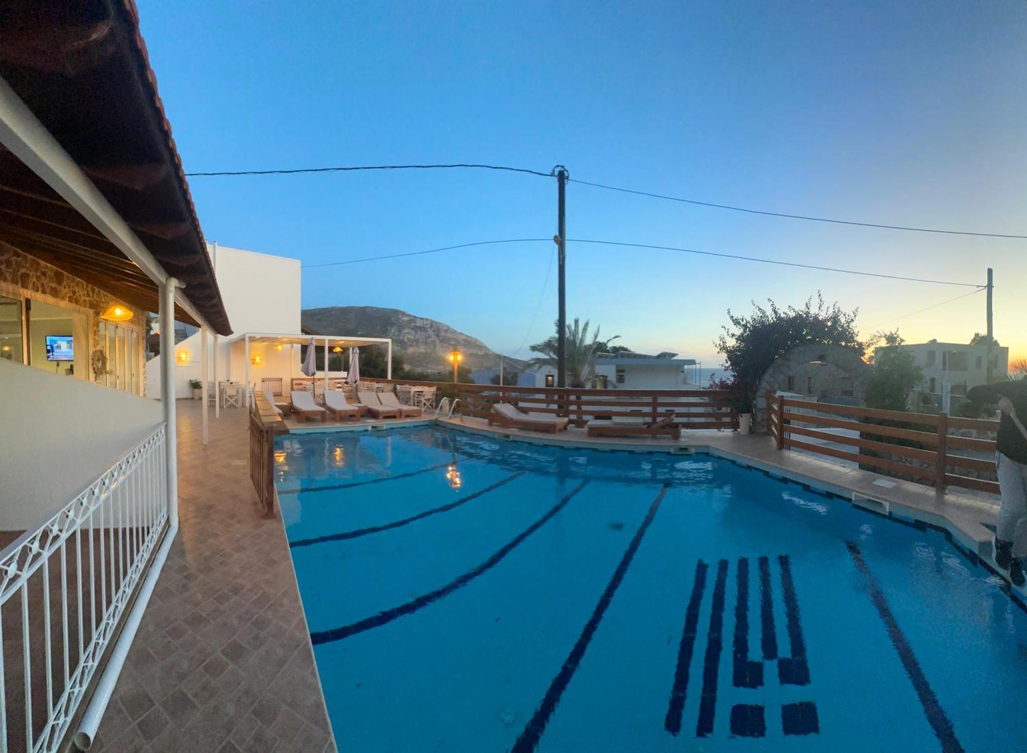 Aparthotel Mary Popi Panormos  Esterno foto